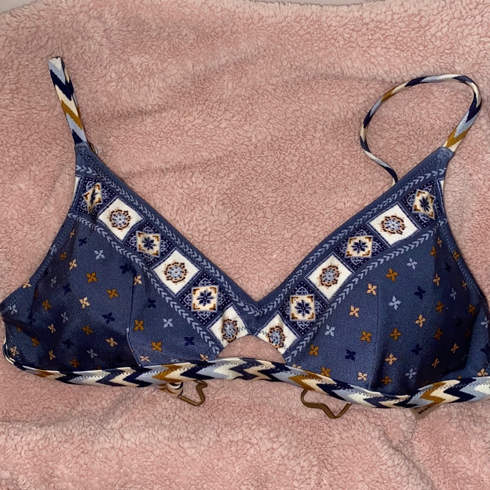 Tigerlily swim bikini top
